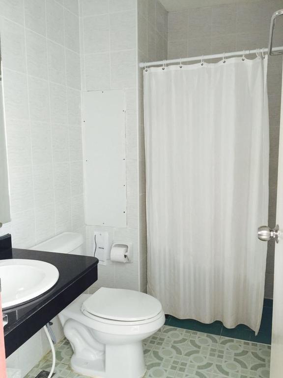 Prachuap Beach Hotel Prachuap Khiri Khan Room photo