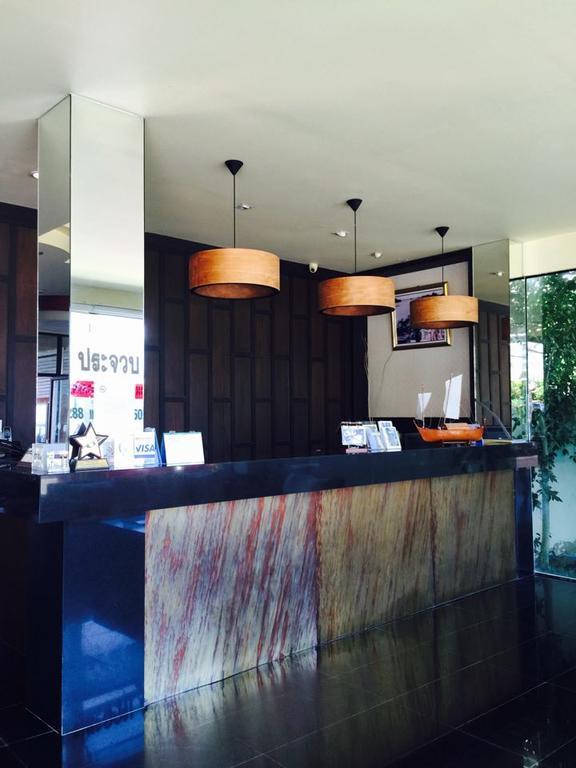 Prachuap Beach Hotel Prachuap Khiri Khan Exterior photo