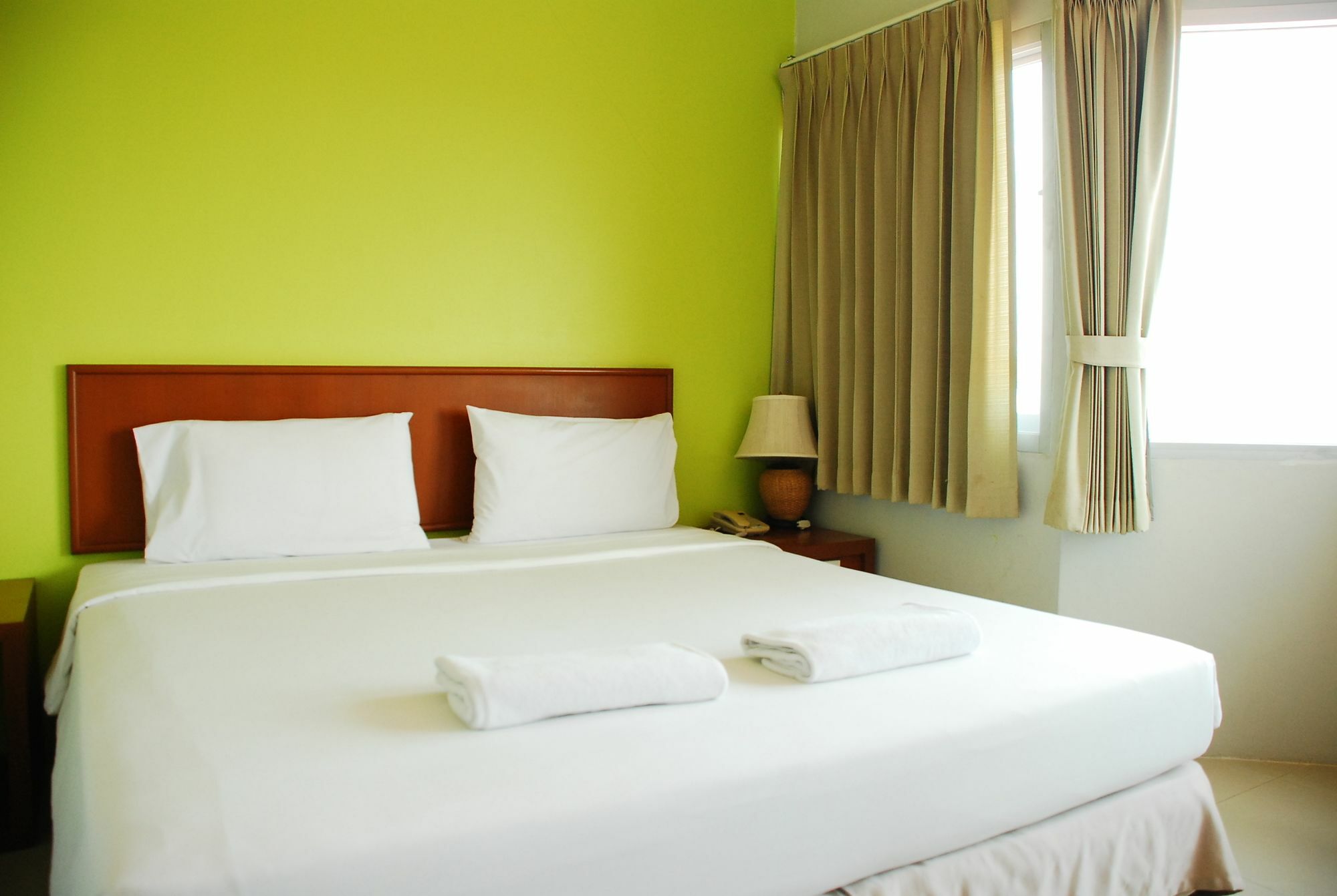 Prachuap Beach Hotel Prachuap Khiri Khan Exterior photo