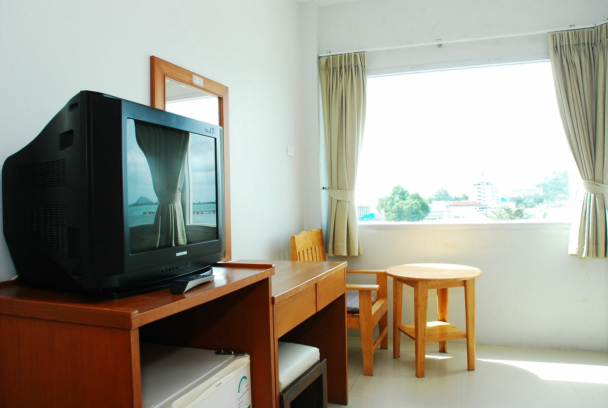 Prachuap Beach Hotel Prachuap Khiri Khan Exterior photo